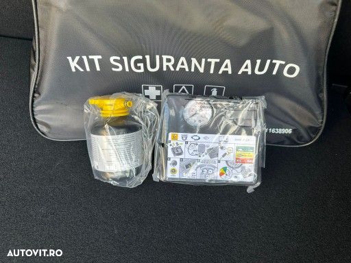 Dacia Sandero Stepway TCe 110 MT6 Extreme+ - 13