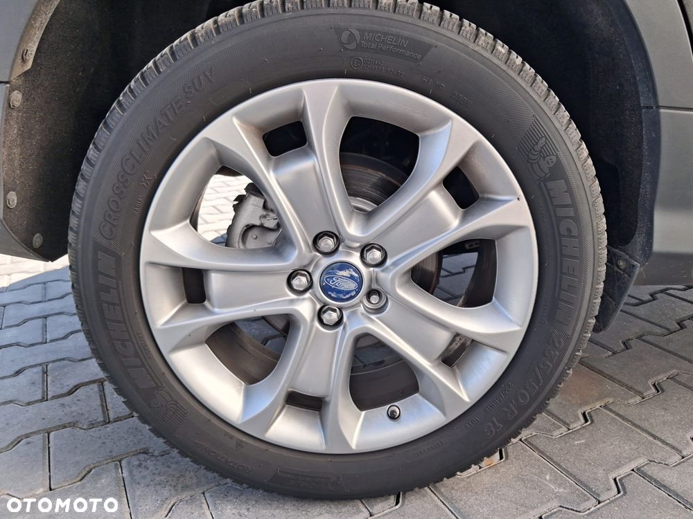 Ford Kuga 2.0 TDCi 4x4 Titanium - 27