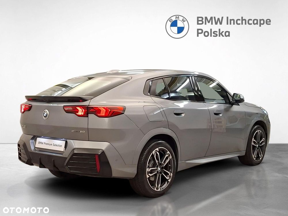 BMW iX2 - 6