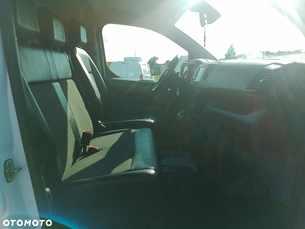 Toyota Proace Jumpy Expert Scudo Vivaro Automat L2H1 Maxi Izoterma Chłodnia 230V 3os 2Eupal - 22