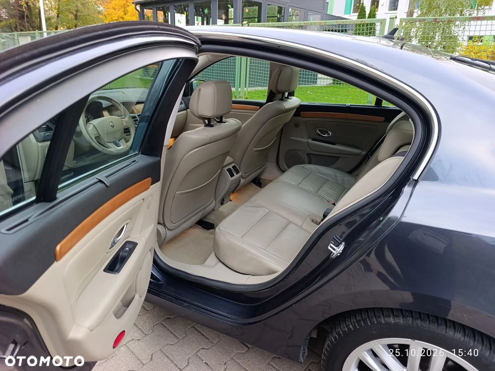 Renault Laguna 2.0 16V Turbo Initiale - 17