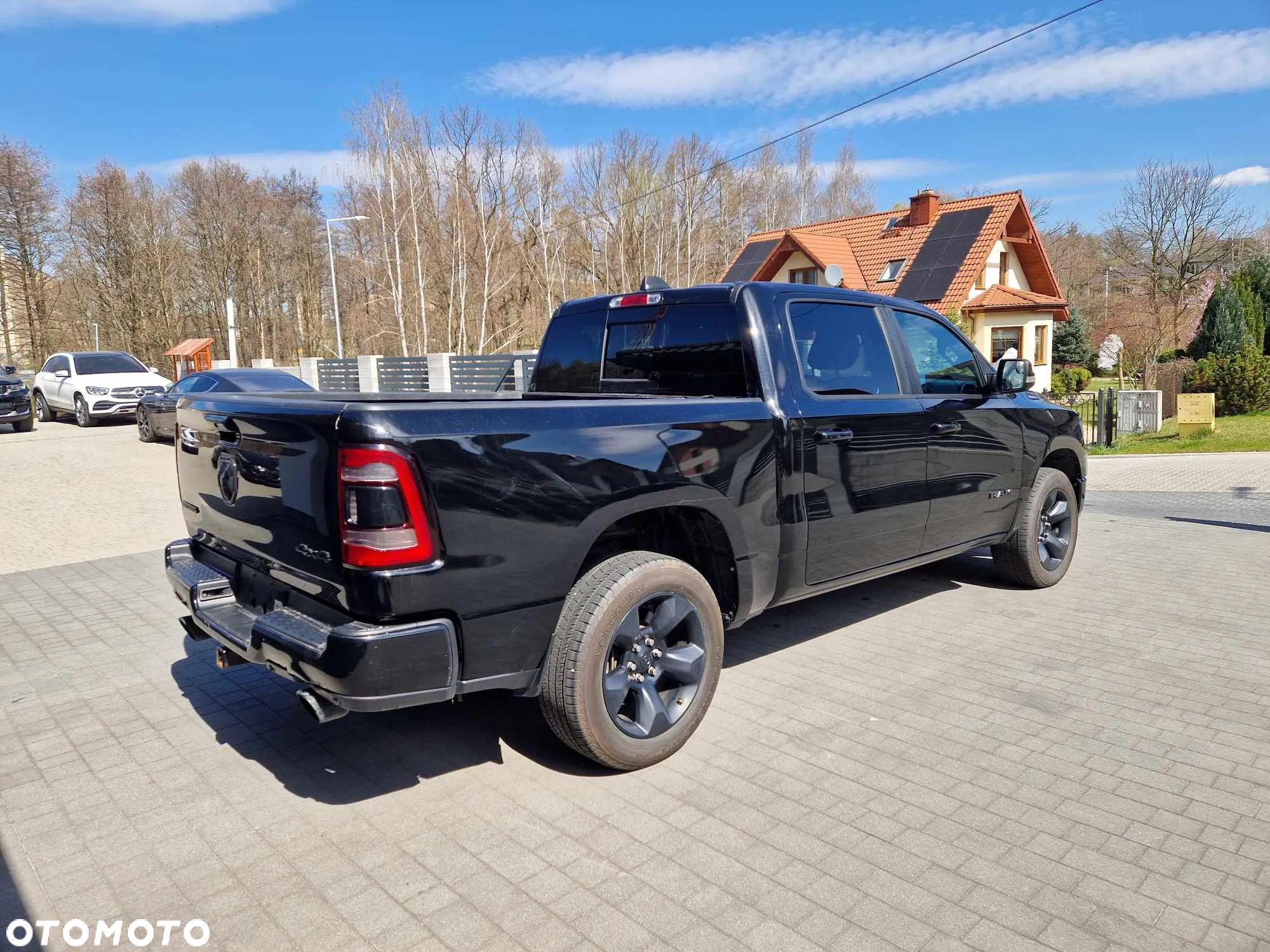 Dodge RAM 1500 5.7 4x4 - 6