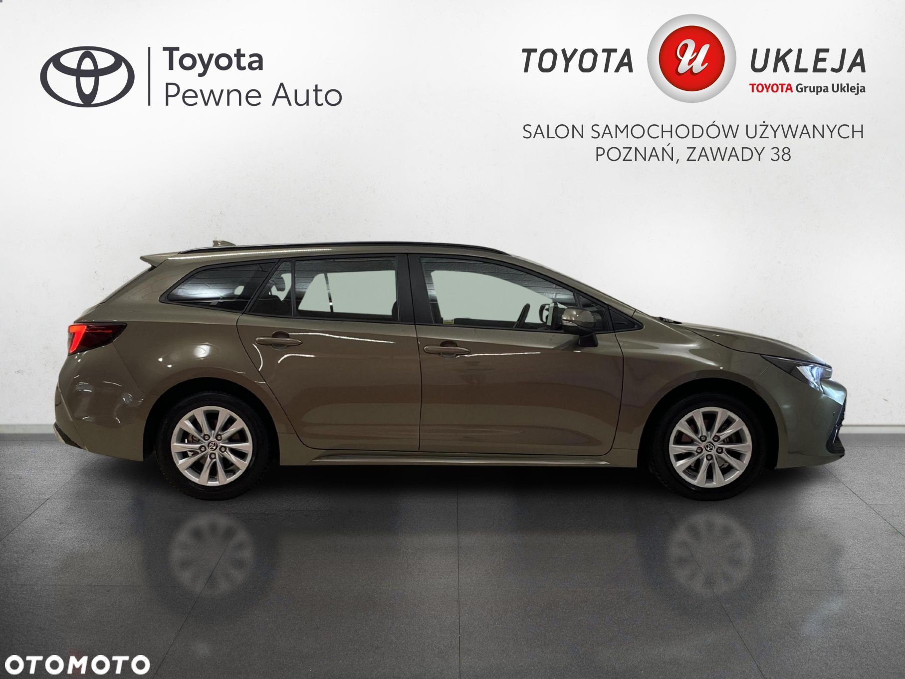 Toyota Corolla 1.8 Hybrid Comfort - 4
