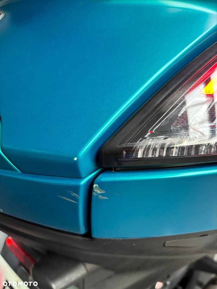 Peugeot Metropolis - 18