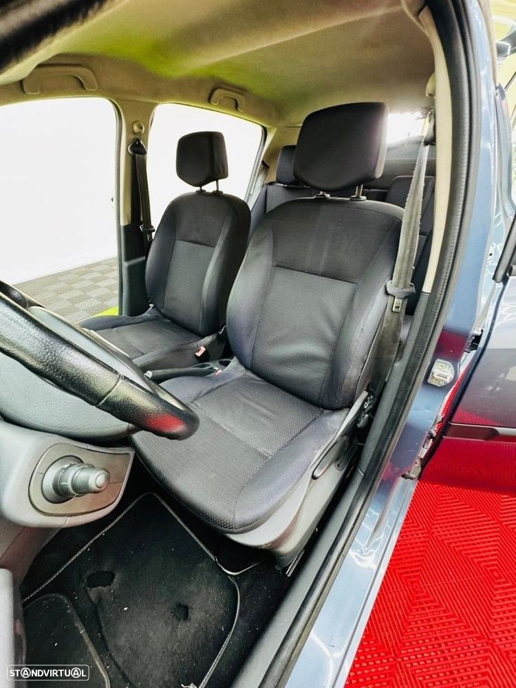 Renault Clio 1.2 16V Dynamique - 13
