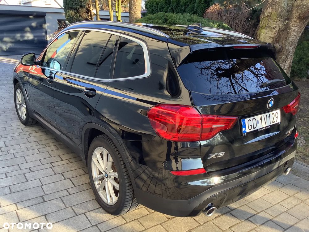 BMW X3 xDrive20d Advantage sport - 3