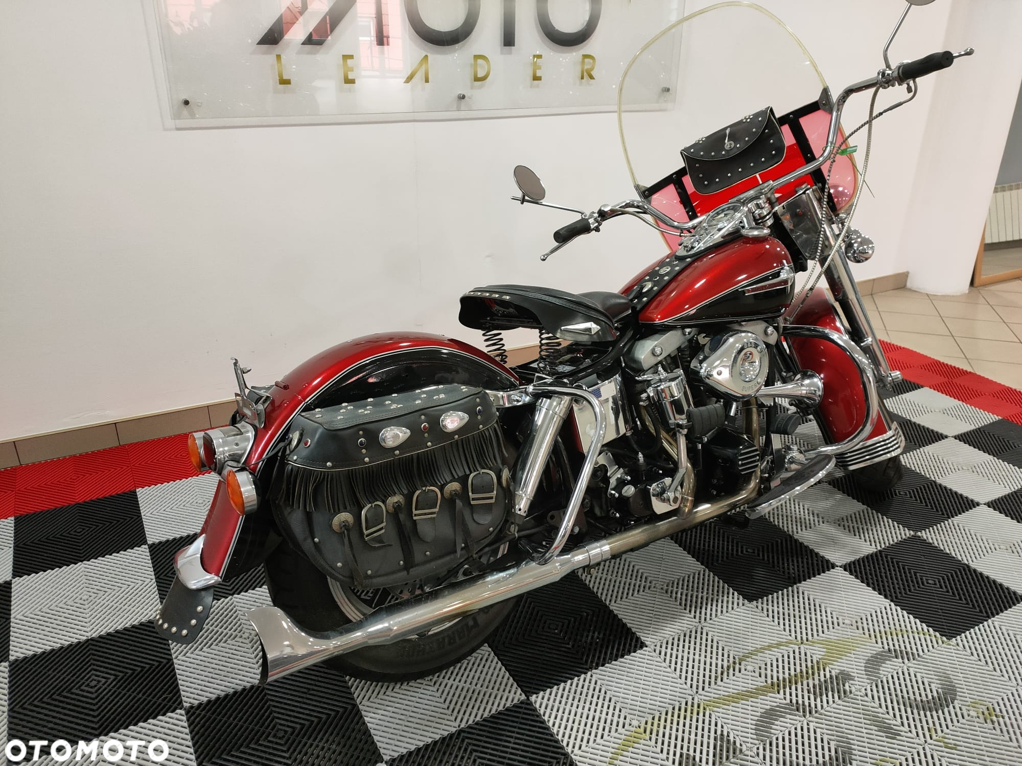 Harley-Davidson FLH Shovelhead - 20