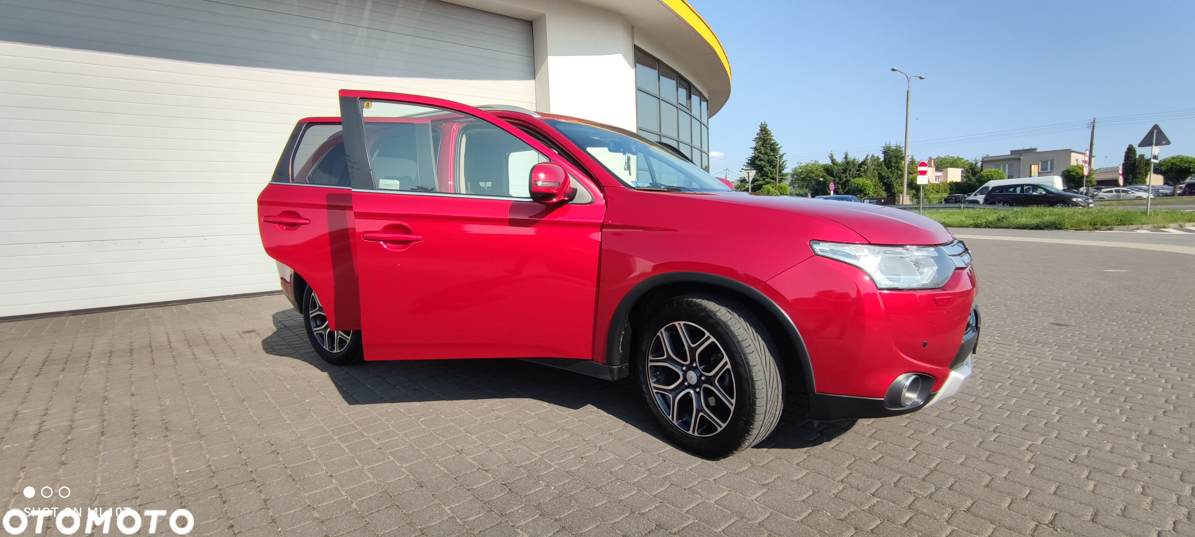 Mitsubishi Outlander 2.2 DID Intense + 4WD - 5