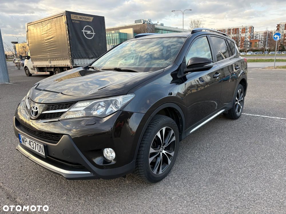 Toyota RAV4 2.2 D-CAT Premium - 8