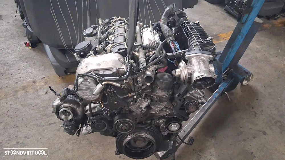 Motor Mercedes W203 2.2cdi refª 611.962 com injeção - 1