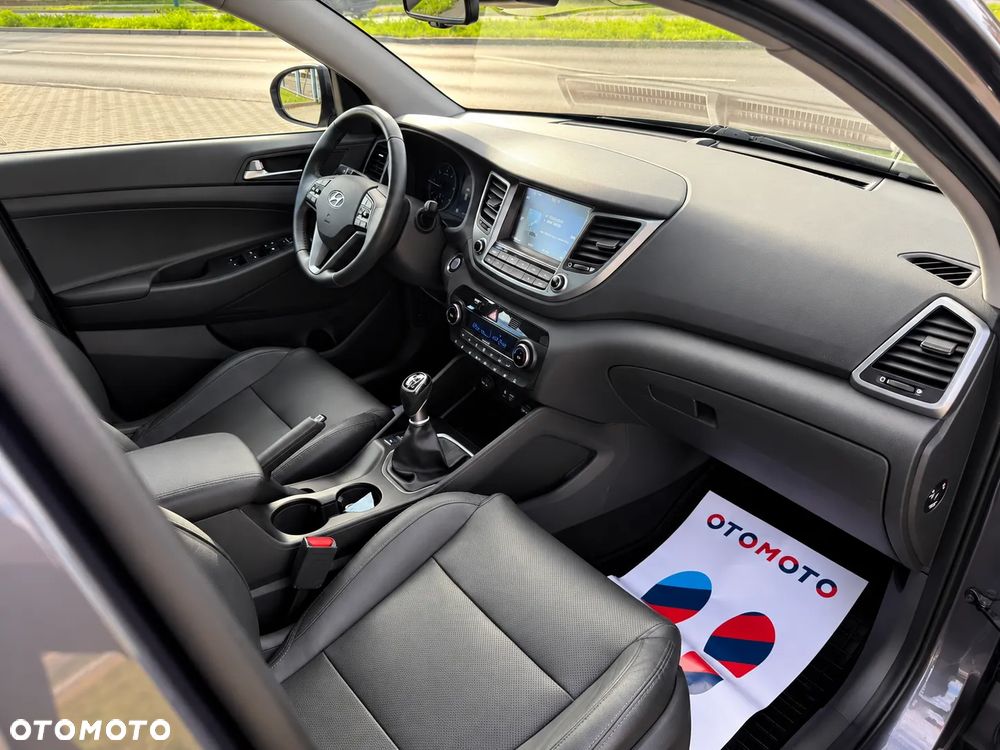 Hyundai Tucson blue 1.7 CRDi 2WD Advantage - 8