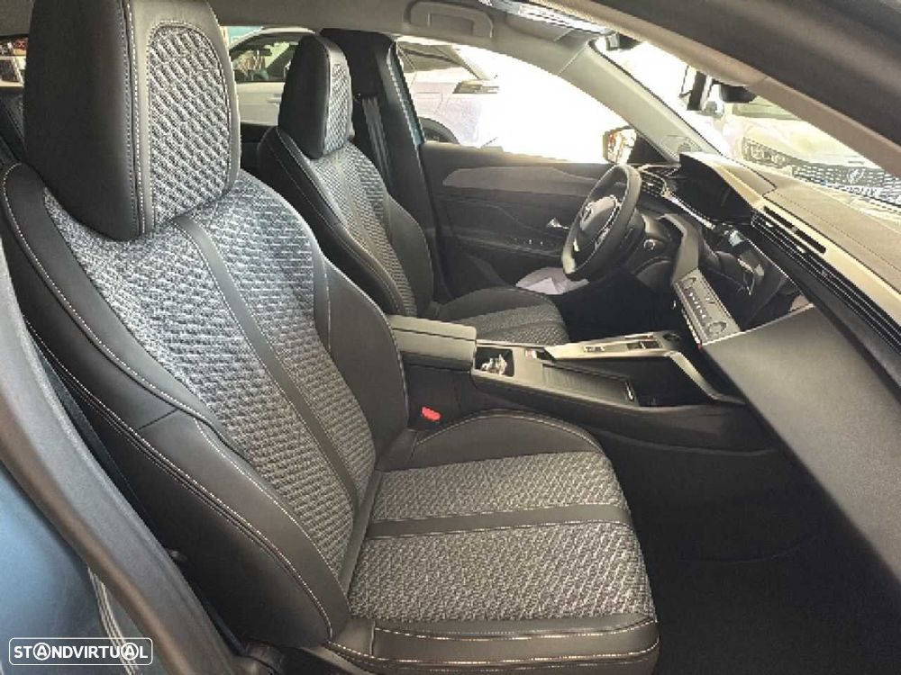Peugeot 308 SW 1.5 BlueHDi Allure EAT8 - 12