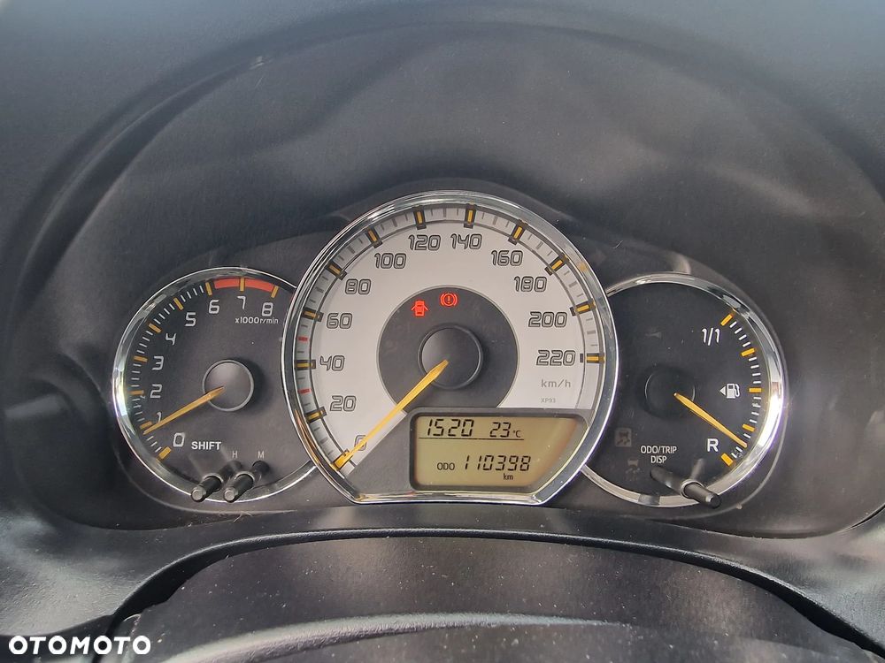 Toyota Yaris 1.33 Life - 17