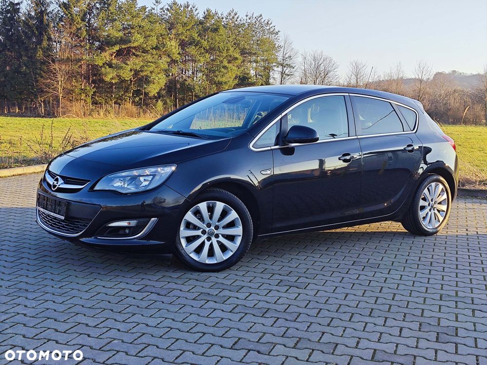 Opel Astra 1.4 Turbo Cosmo - 1
