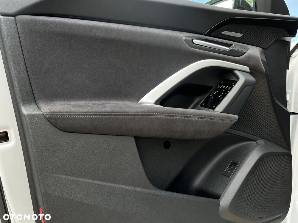 Audi Q5 Sportback - 22