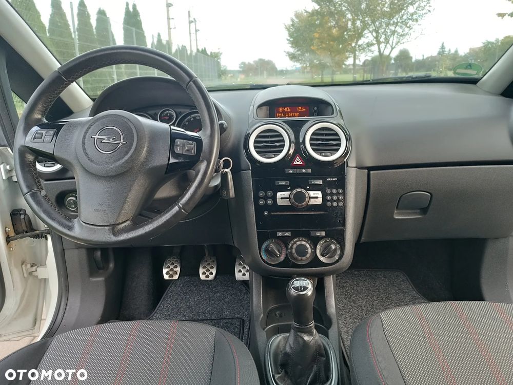 Opel Corsa 1.4 16V Color Elegance - 3