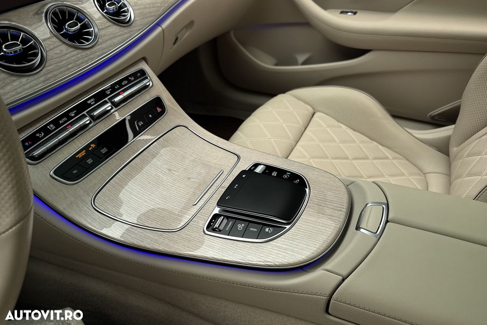 Mercedes-Benz E 53 AMG 4Matic Cabrio MHEV - 16