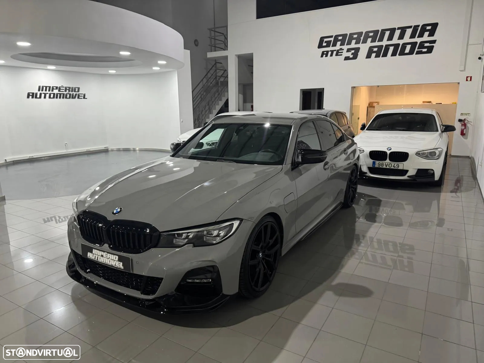 BMW 330 e Auto - 12