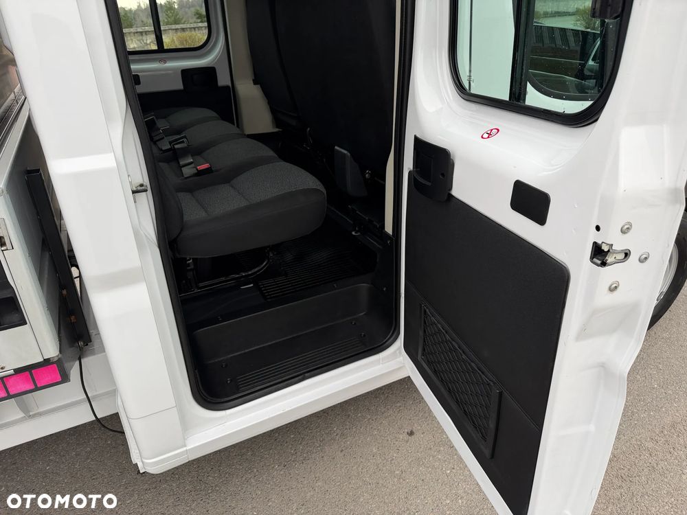 Fiat Ducato Doka 7 osób / Brygadowy / Paka 3.3m / Wzmacniany Maxi Koła 16" / Silnik Iveco 2.3 140km  / Ledy / Bogate wyposażenie / Zadbany jak nowy / 1 Właściciel / Salon PL / FV23% - 34
