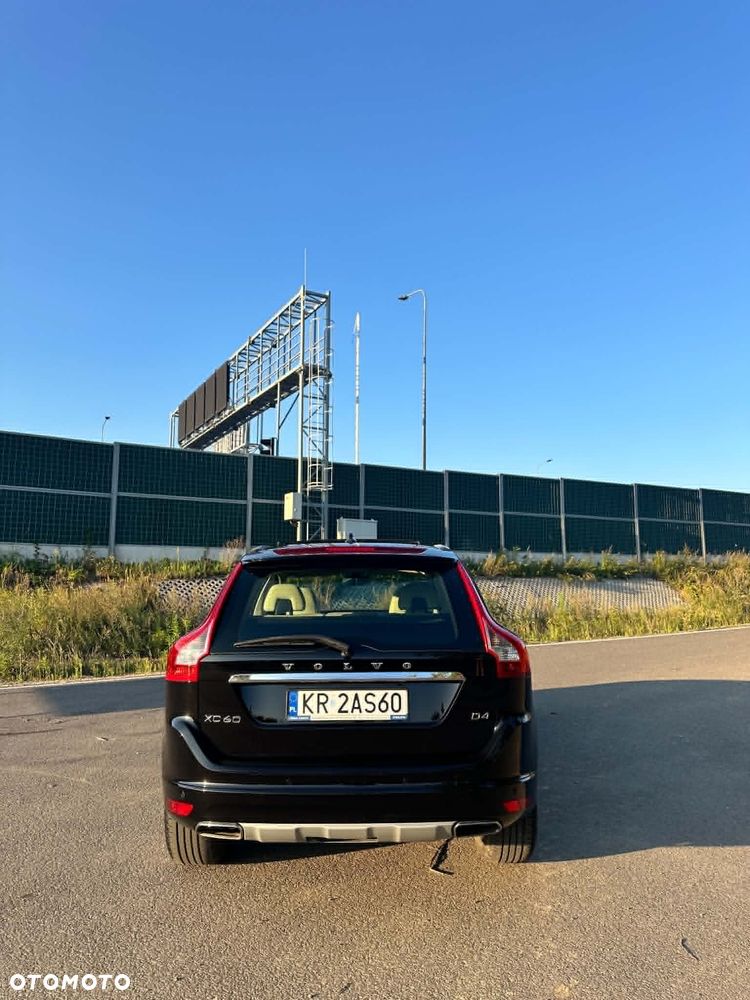 Volvo XC 60 D4 Drive-E Summum - 3