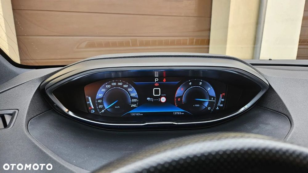 Peugeot 5008 BlueHDi 180 EAT8 GT Pack - 19