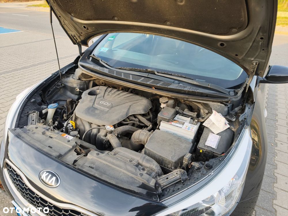 Kia Ceed - 31