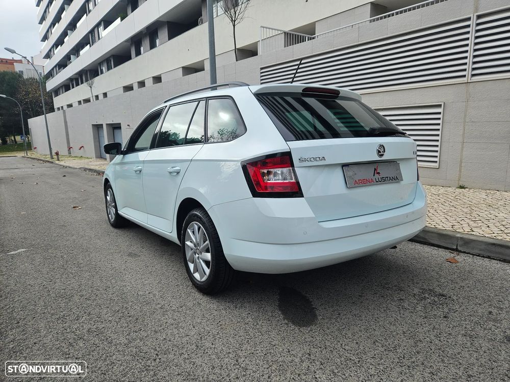 Skoda Fabia Break 1.0 Ambition - 2