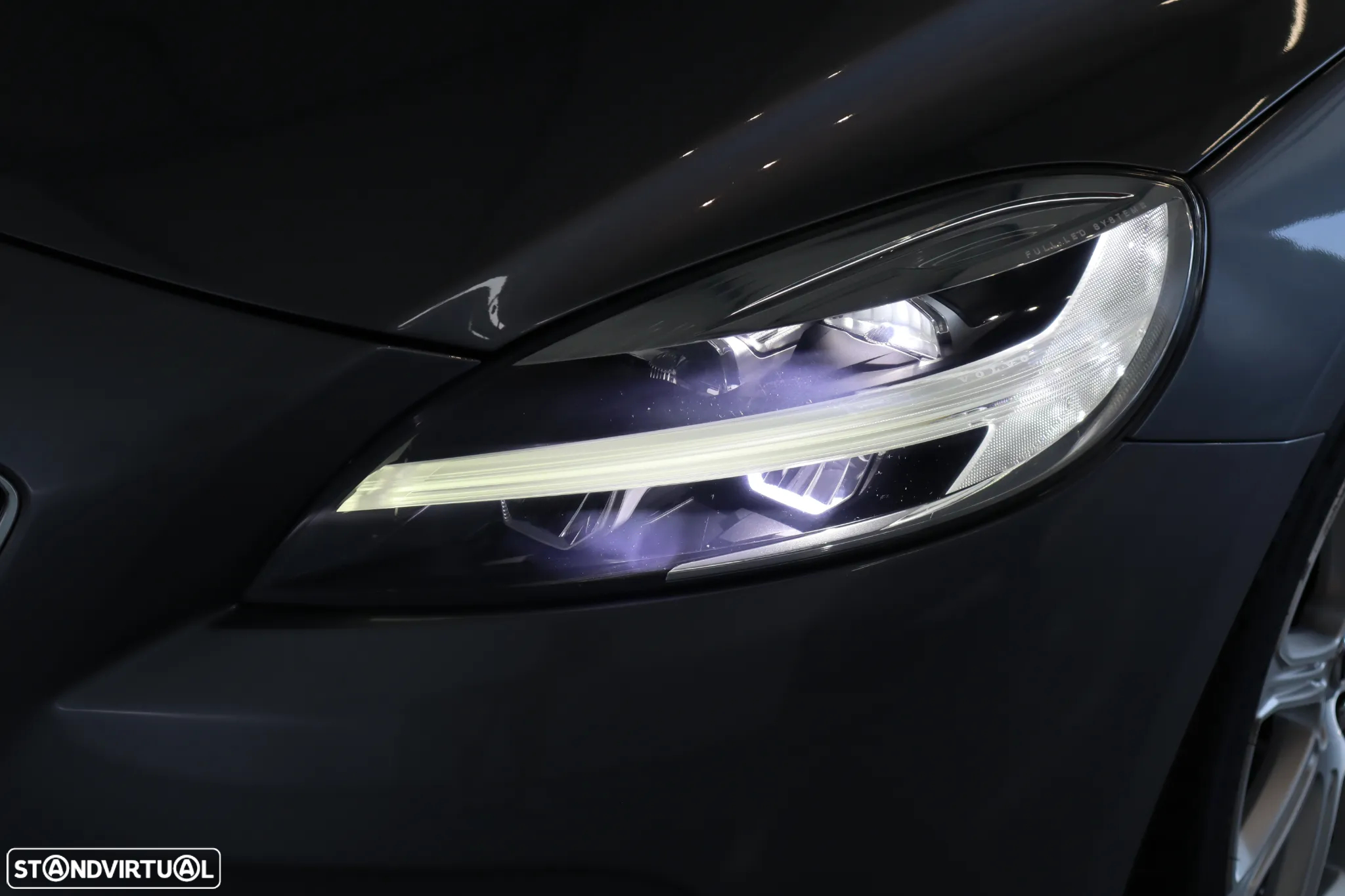 Volvo V40 2.0 D2 Inscription - 5