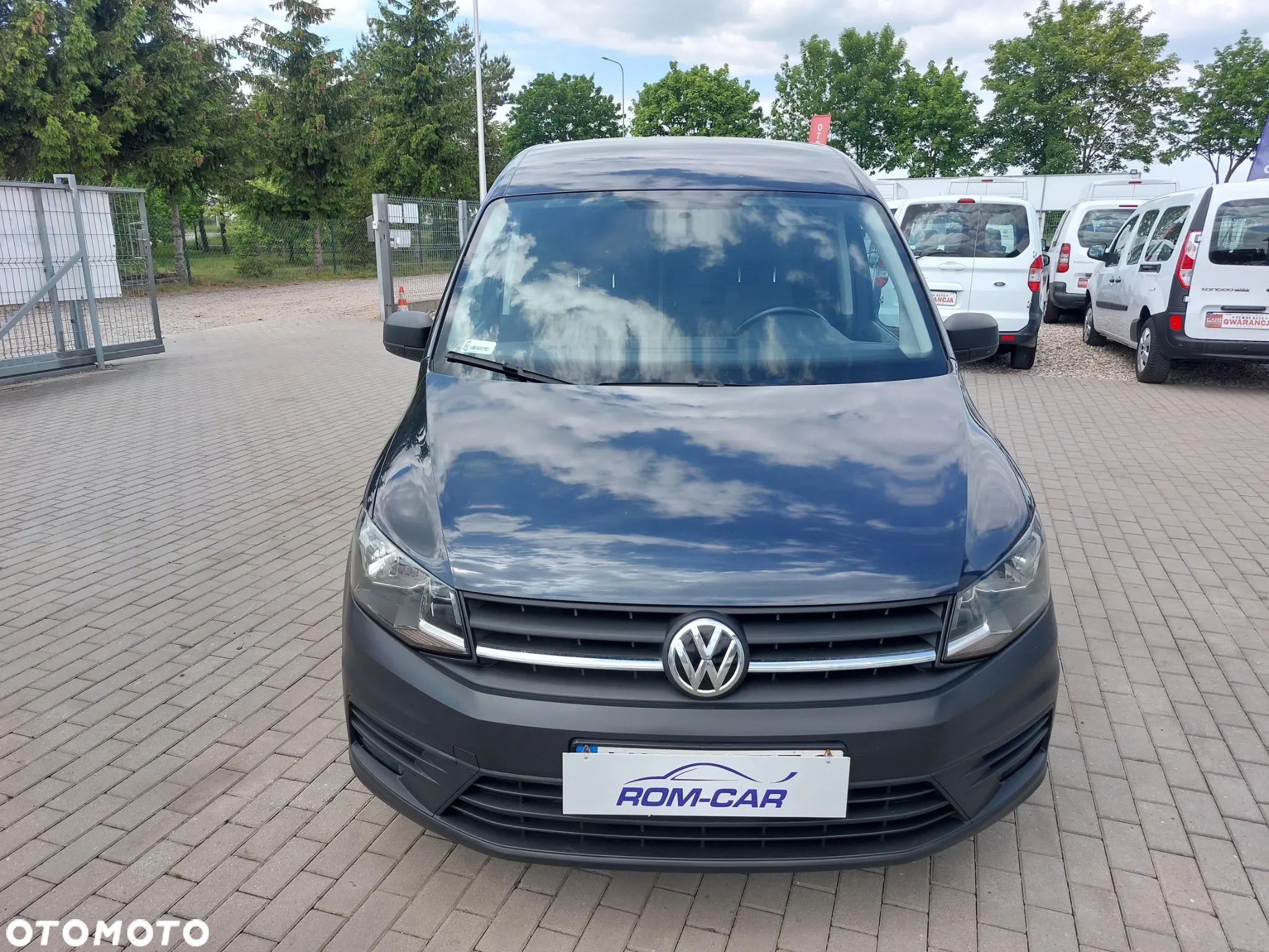Volkswagen Caddy 2.0 TDI Comfortline - 8