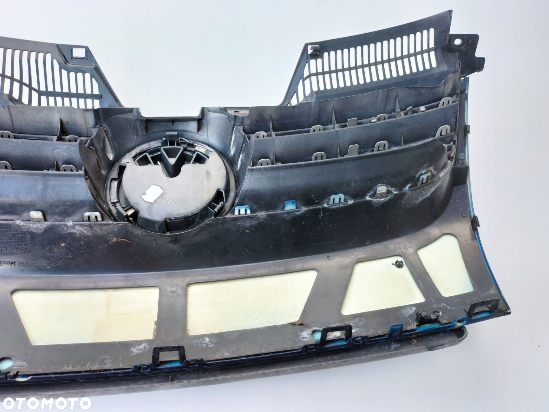 GRILL ATRAPA VW GOLF V GT 1K5853653 - 6