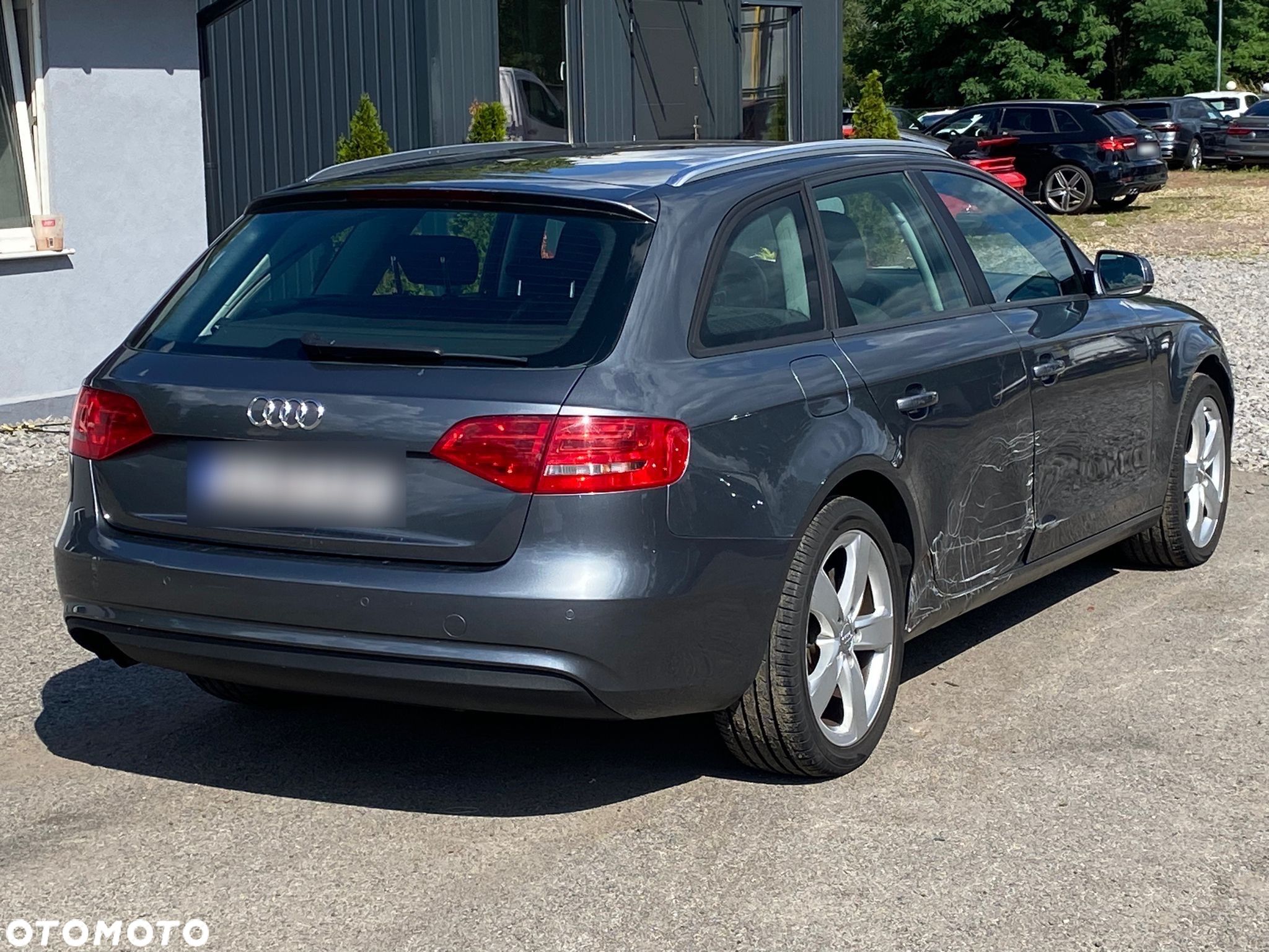 Audi A4 - 1