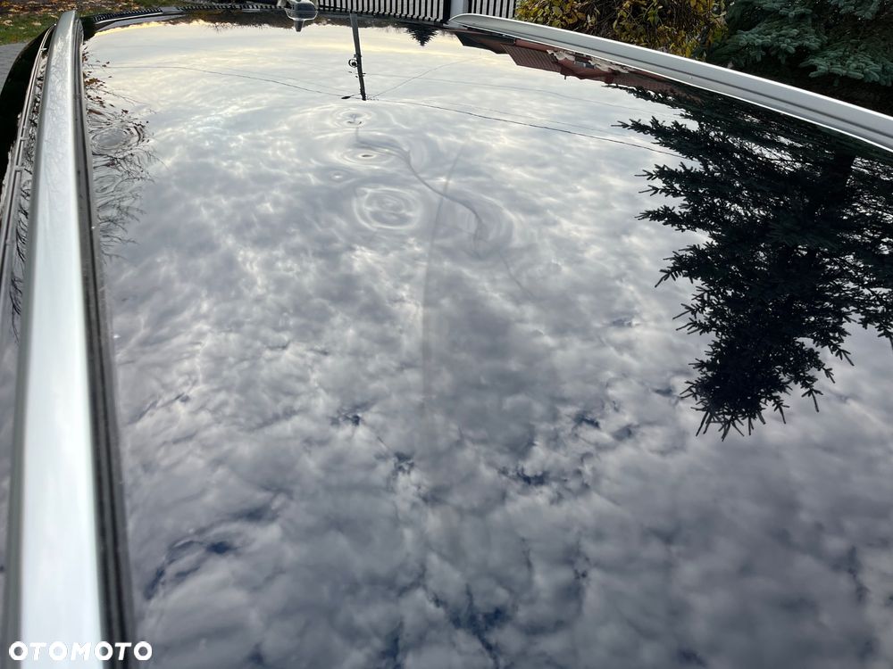 Volkswagen Passat 2.0 TDI SCR Elegance DSG - 17