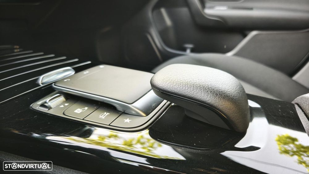 Mercedes-Benz CLA 180 d Shooting Brake Business Solutions Aut. - 52