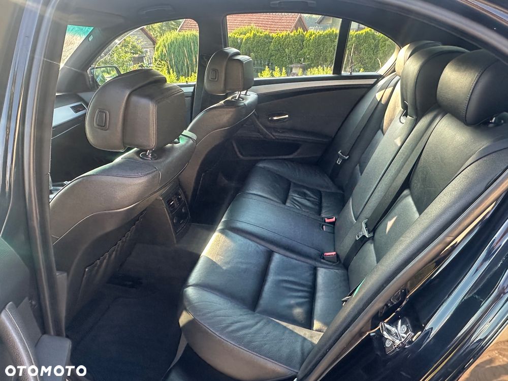 BMW Seria 5 - 12