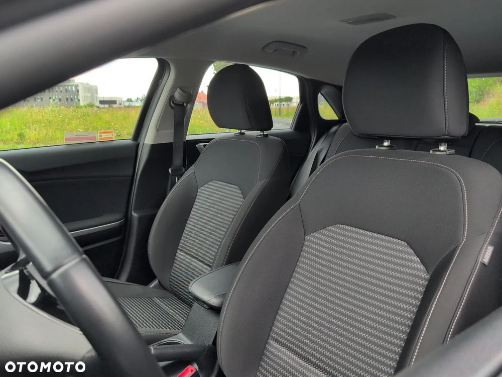Kia Ceed 1.5 T-GDI M DCT - 12