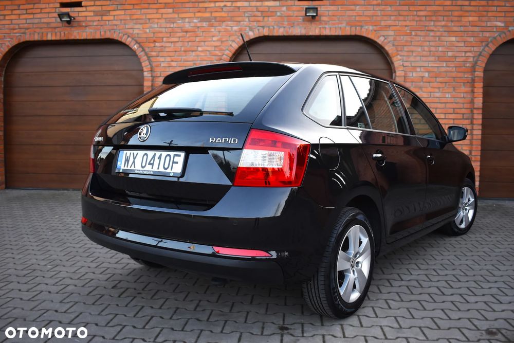 Skoda RAPID 1.2 TSI Ambition - 10