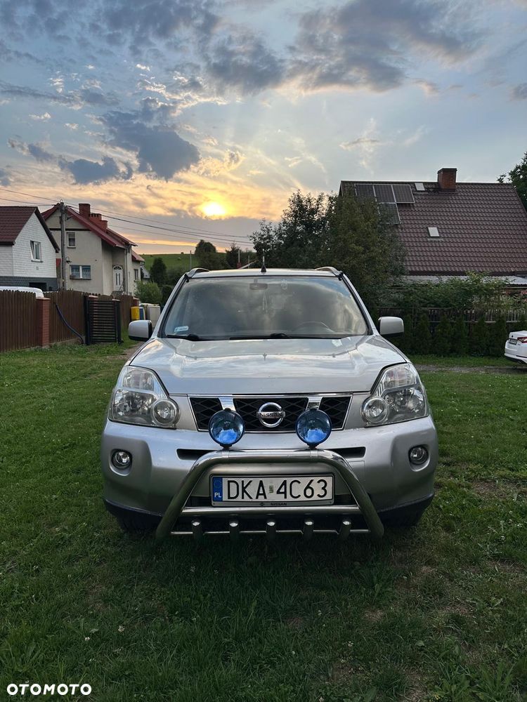 Nissan X-Trail 2.0 dCi 4x4 DPF SE - 4
