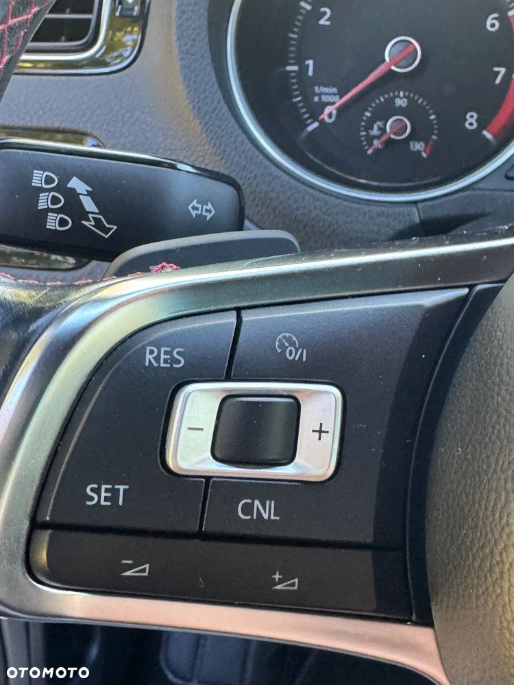Volkswagen Polo 1.8 TSI BMT GTI DSG - 18