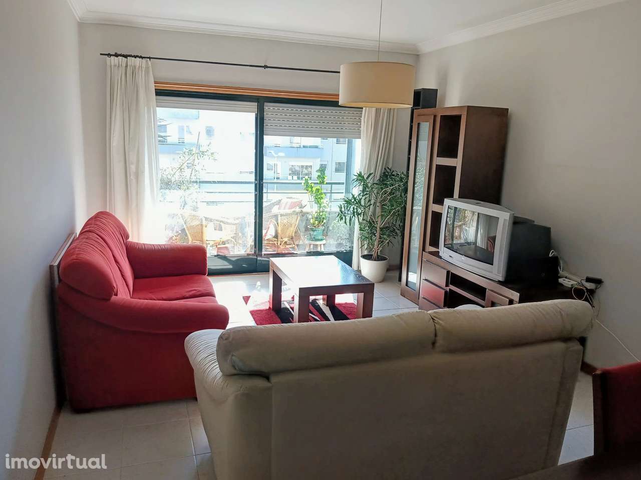 T2 com varanda, garagem e elevador em Canidelo - Grande imagem: 2/24