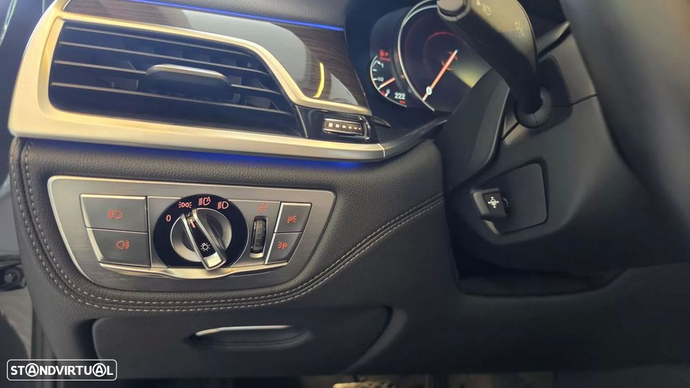 BMW 730 d - 44