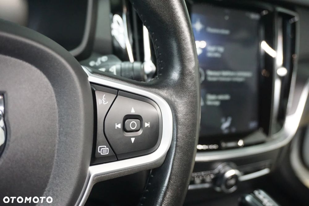 Volvo V60 D3 Geartronic - 34