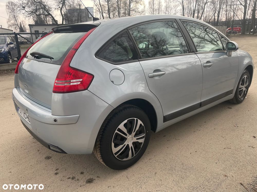 Citroën C4 1.6 16V Exclusive - 6