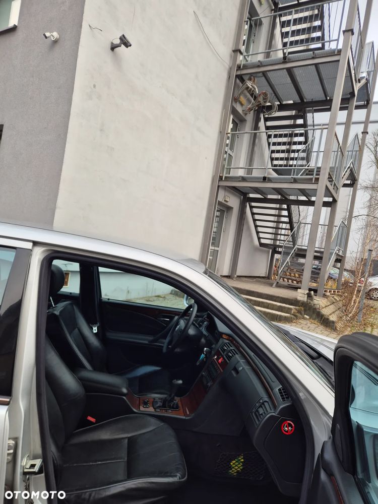 Mercedes-Benz Klasa E 220 CDI Avantgarde - 13