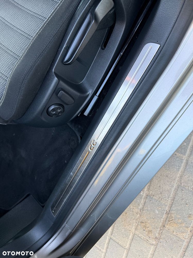 Volkswagen CC 2.0 TDI DPF BMT - 17