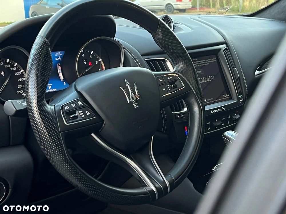 Maserati Levante S Granlusso - 6