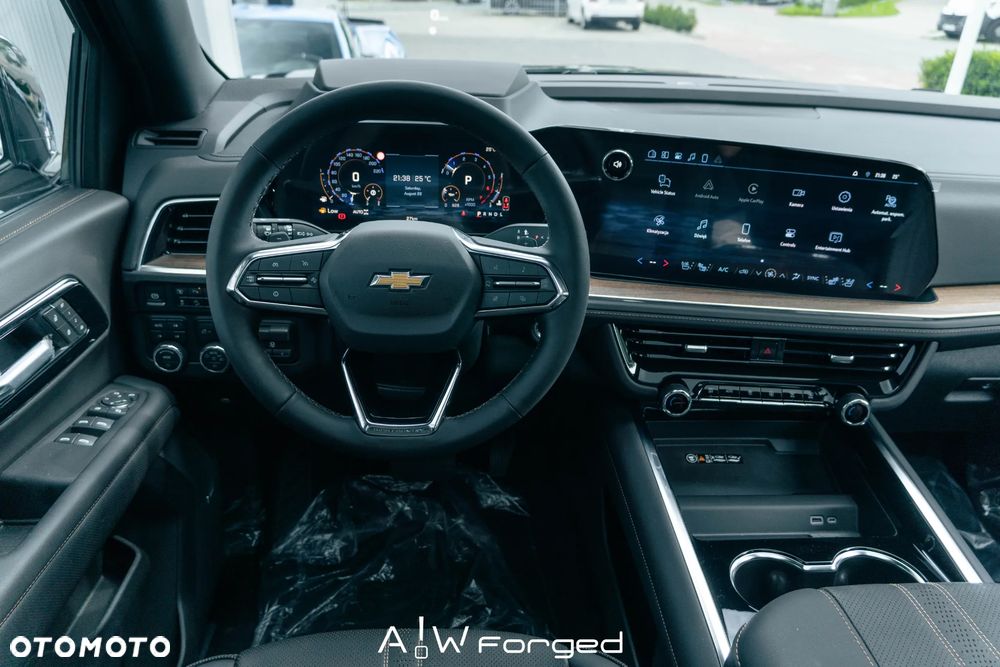 Chevrolet Tahoe - 19