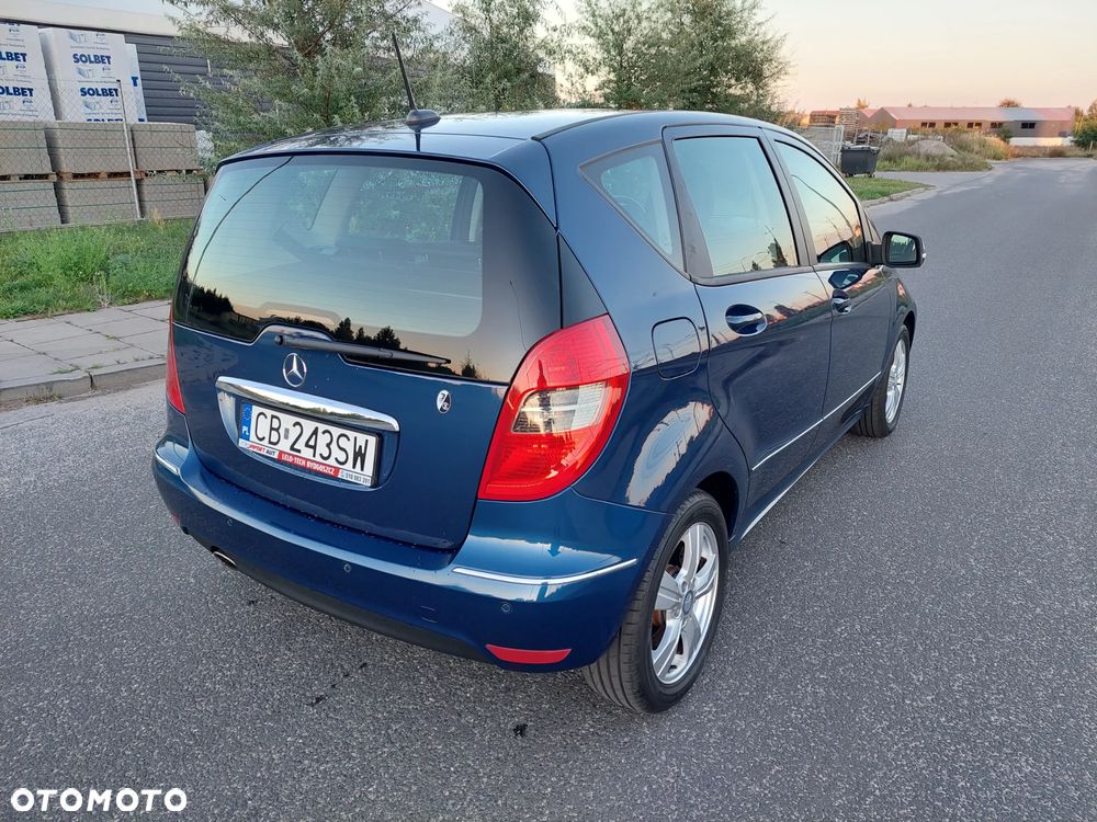 Mercedes-Benz Klasa A 180 BlueEFFICIENCY Avantgarde - 4