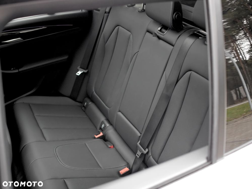 BMW X3 xDrive30i - 27