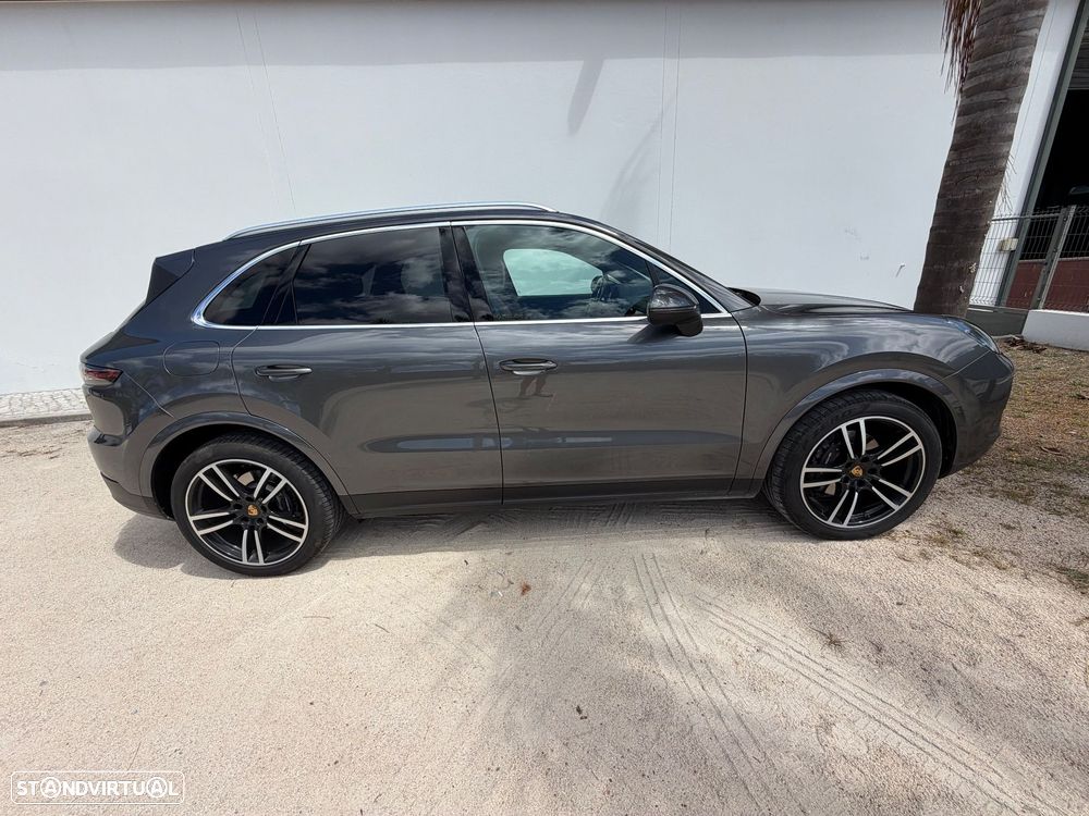 Porsche Cayenne Platinum Edition - 28