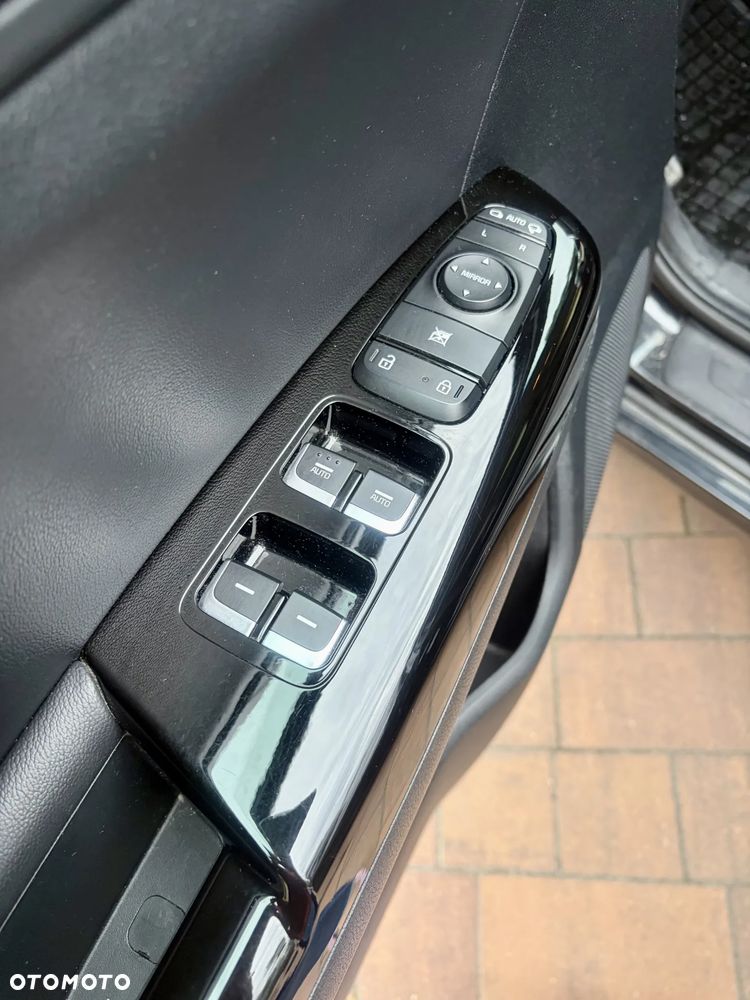 Kia Sportage 1.6 T-GDI Black Edition Plus 2WD DCT - 6